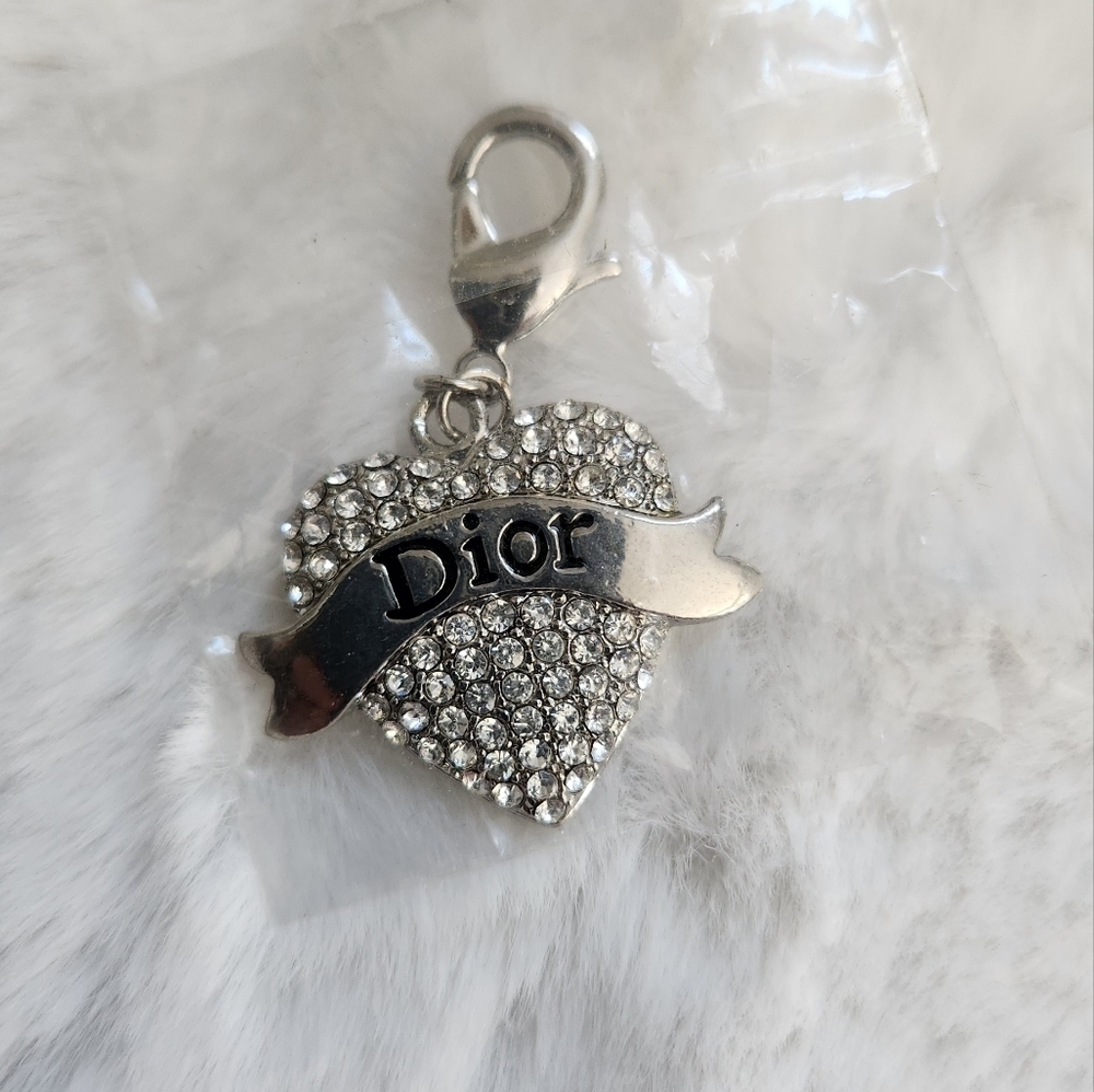 Crystal and Silver Pendant with lobster claw clasp